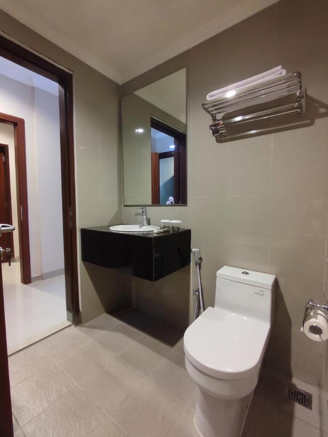 Le Semar Hotel Karawaci Dahung Luaran gambar
