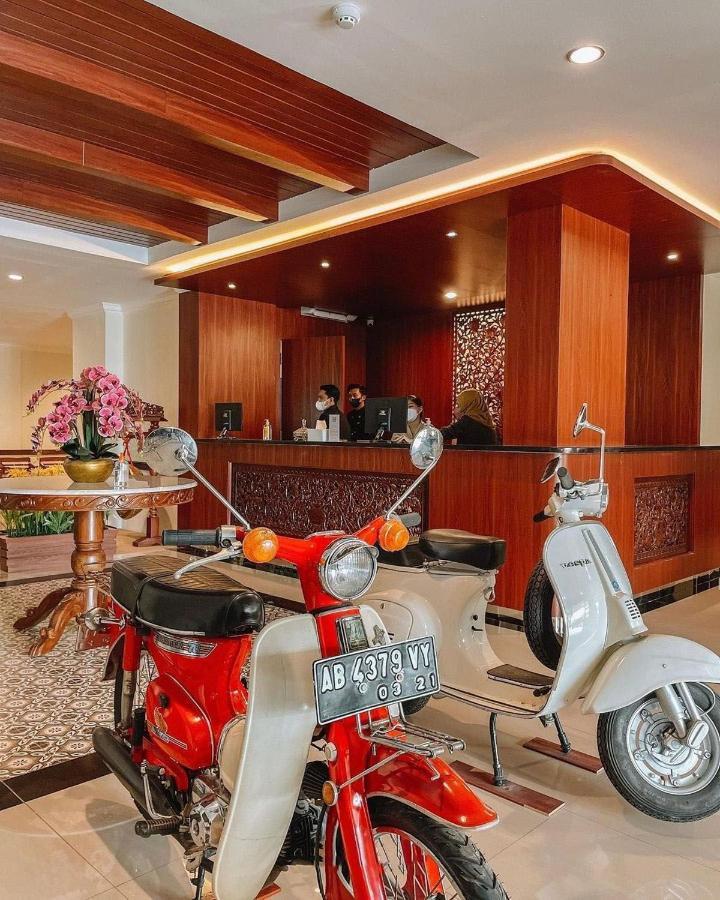 Le Semar Hotel Karawaci Dahung Luaran gambar